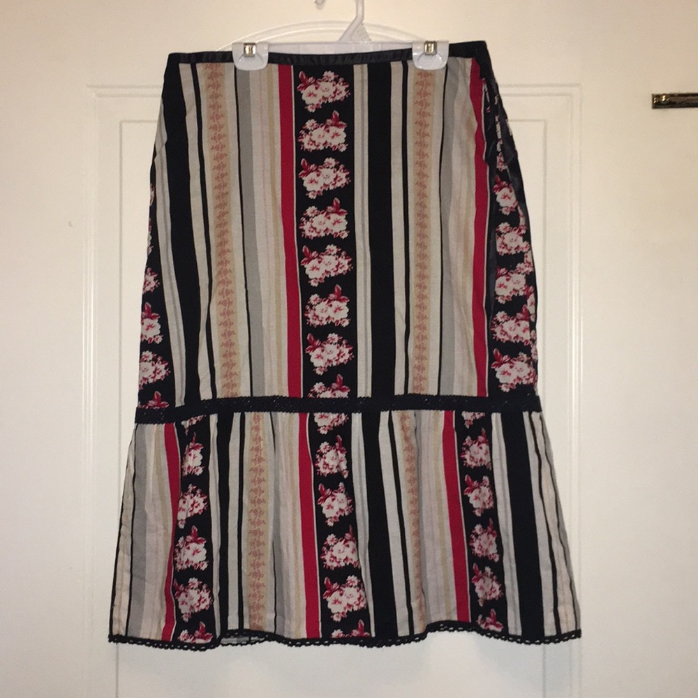 Reaction Kenneth Cole skirt